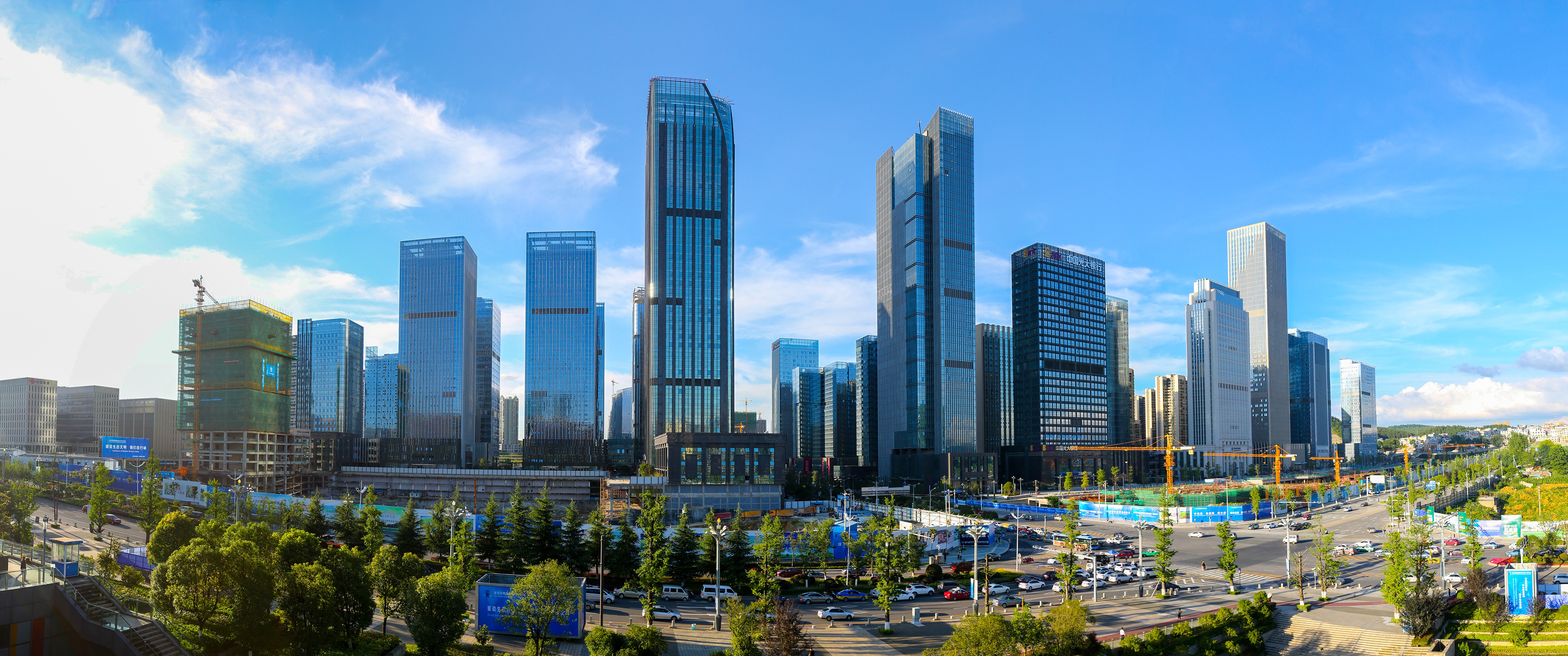 以金融之桥 筑发展之路——香港第四届国际金融领袖投资峰会彰显时代价值